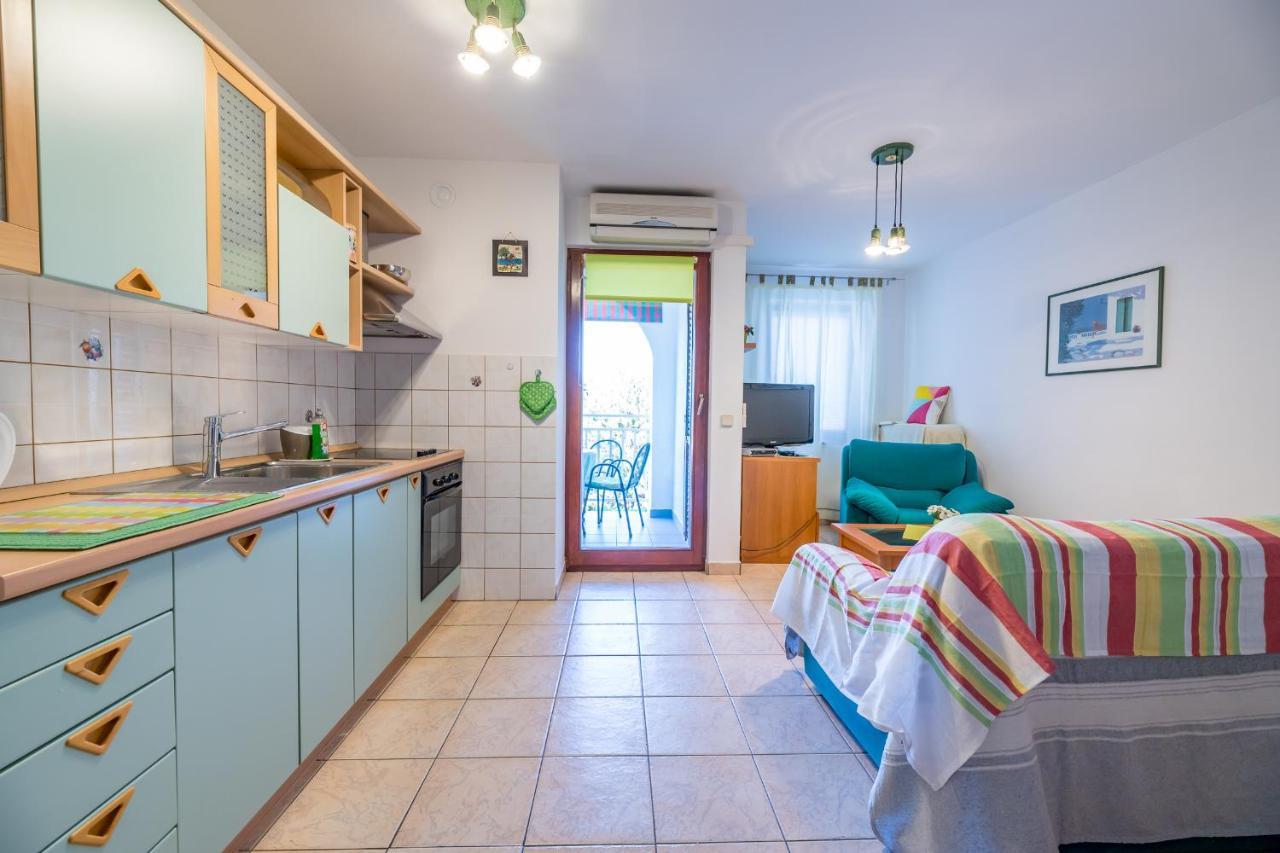 Apartamento Lily Baška Exterior foto